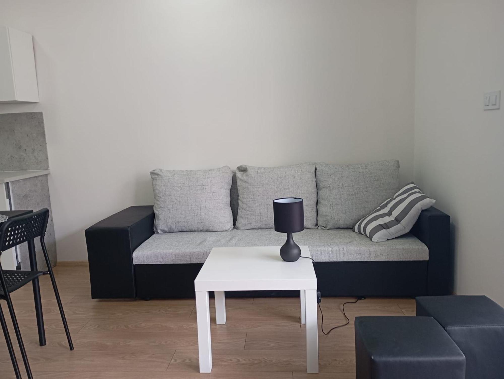 Novy Apartman S Terasou เบอร์โน ภายนอก รูปภาพ